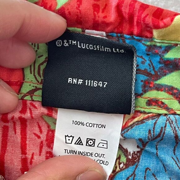 NEW Star Wars Mandalorian Hawaiian‎ Shirt The Child Baby Yoda Size Small S - Picture 8 of 12